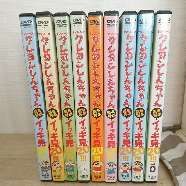 クレヨンしんちゃん DVD  9本セット！