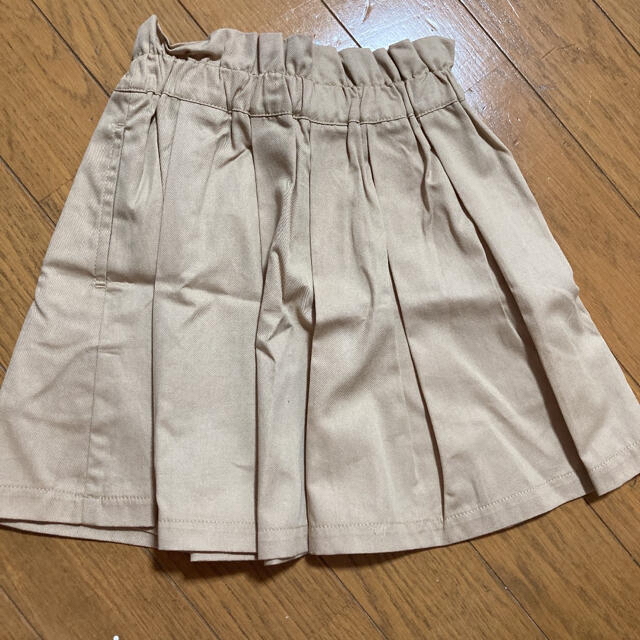 MARKEY'S(マーキーズ)の☆新品☆マーキーズ　スカート　95〜100サイズ キッズ/ベビー/マタニティのキッズ服女の子用(90cm~)(スカート)の商品写真