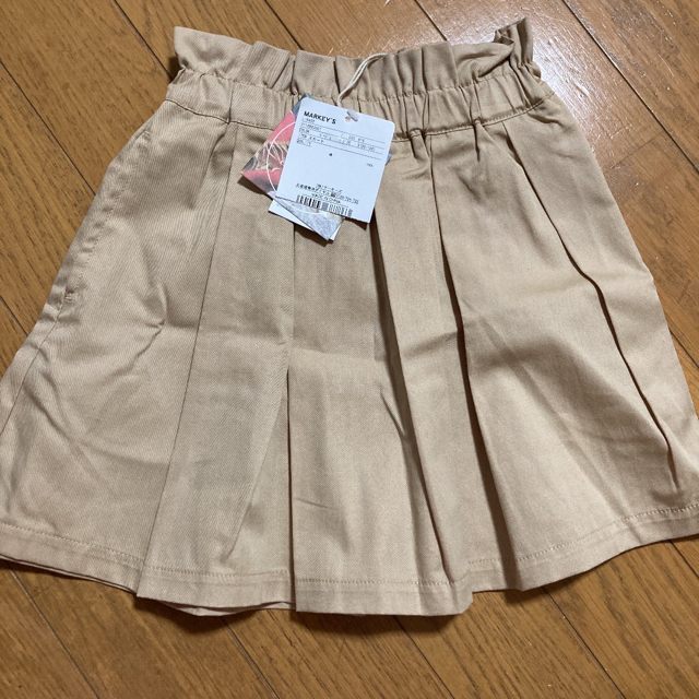 MARKEY'S(マーキーズ)の☆新品☆マーキーズ　スカート　95〜100サイズ キッズ/ベビー/マタニティのキッズ服女の子用(90cm~)(スカート)の商品写真