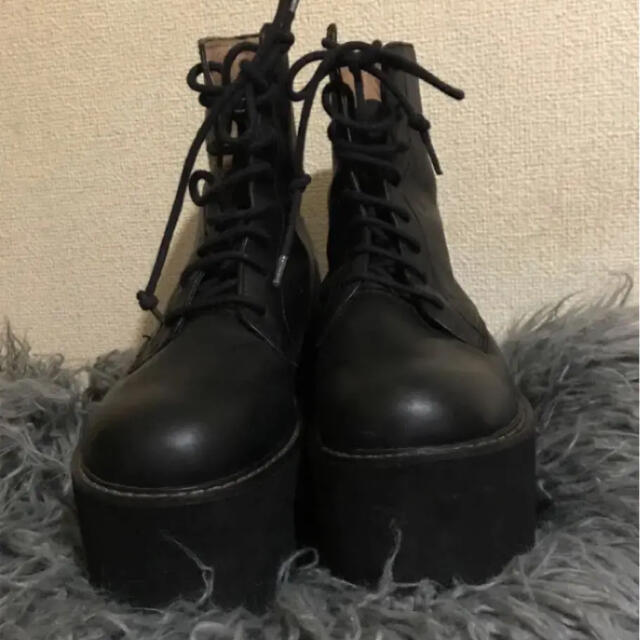 JEFFREY CAMPBELL(ジェフリーキャンベル)のjeffrey campbell × Nastygal 厚底ブーツ レディースの靴/シューズ(ブーツ)の商品写真