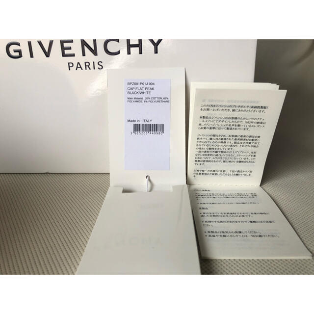 GIVENCHY キャップ　※ 箱、タグ付き