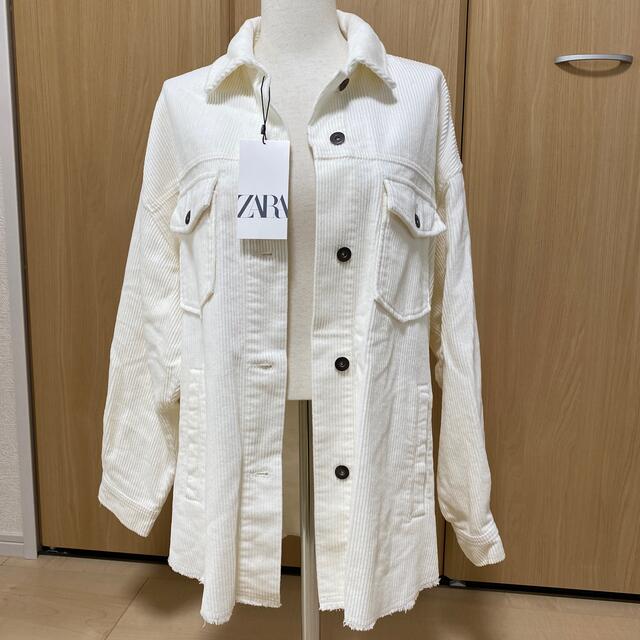 ZARA(ザラ)のタグ付き　ZARA コーデュロイ　ジャケット レディースのジャケット/アウター(ブルゾン)の商品写真