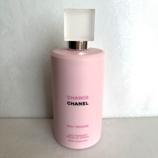 CHANEL(シャネル)の【未使用】シャネル チャンス オー タンドゥル ボディ モイスチャー 200ml コスメ/美容のボディケア(ボディローション/ミルク)の商品写真