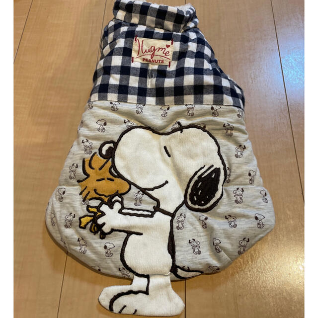 SNOOPY(スヌーピー)のスヌーピー 冬用ベスト（りり様） その他のペット用品(犬)の商品写真