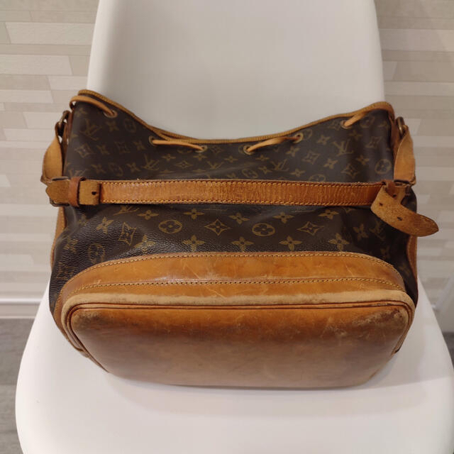 LOUIS VUITTON ルイヴィトン ノエ モノグラム 巾着 バック