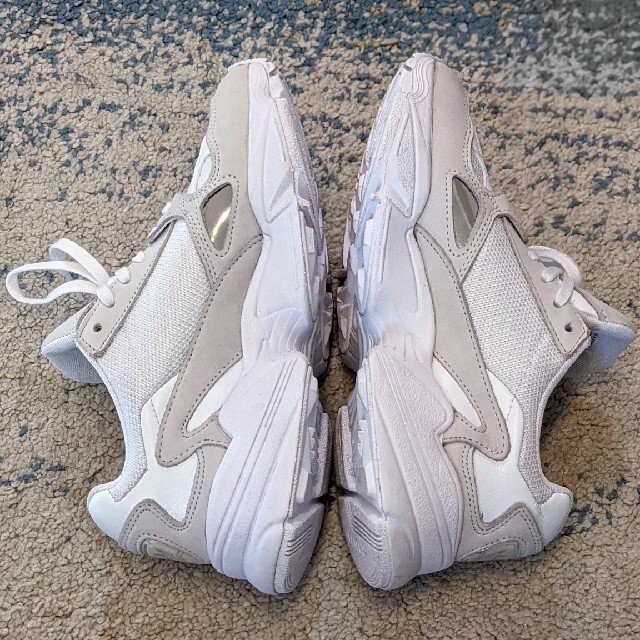 アディダス ファルコン 白 ADIDAS FLCON W23cm 3