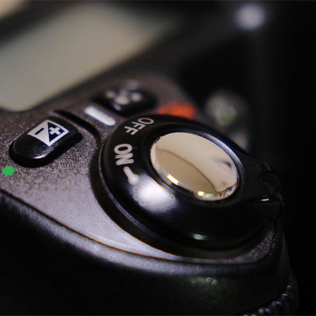 ニコン Nikon D80 ボディ ニコン Nikon D80 ボディ