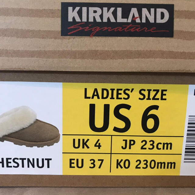 コストコ(コストコ)の【新品】KIRKLAND カークランド／ムートンスリッパ 23cm チェスナット インテリア/住まい/日用品のインテリア小物(スリッパ/ルームシューズ)の商品写真