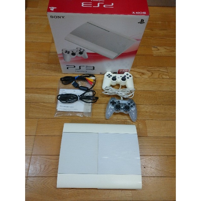 SONY PlayStation3 本体 CECH-4200B LW