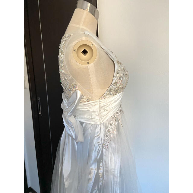 新品♥coniefox 結婚式 パーティーロングドレス シルバー色 レディースのフォーマル/ドレス(ロングドレス)の商品写真