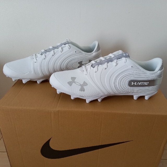 UNDER ARMOUR - 28cm UNDER ARMOUR シューズ UAニトロLow MCの通販 by UNDER ARMOUR - 28cm UNDER ARMOUR シューズ UAニトロLow MCの通販 by