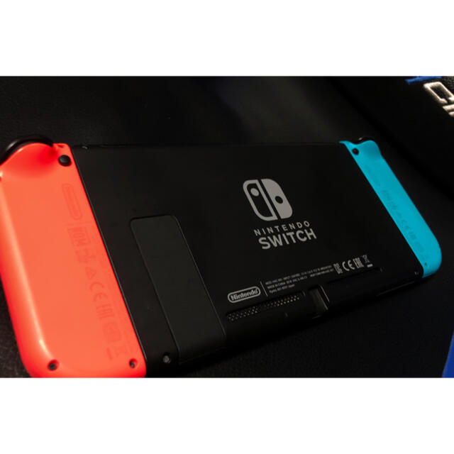 Nintendo Switch(ニンテンドースイッチ)のSwitch 本体 エンタメ/ホビーのゲームソフト/ゲーム機本体(家庭用ゲーム機本体)の商品写真