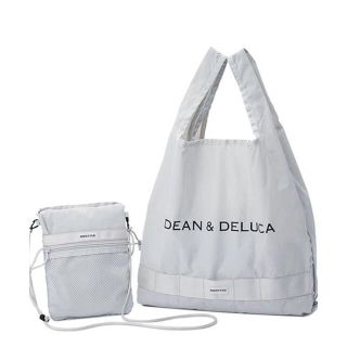 ディーンアンドデルーカ(DEAN & DELUCA)のDEAN & DELUCA × BRIEFING サコッシュ トートバッググレー(エコバッグ)