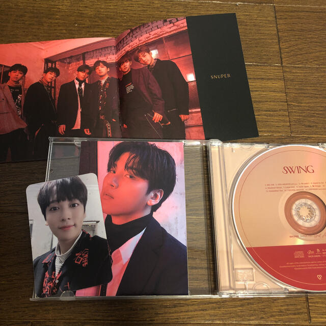 【カード付き】SNUPER JAPAN 1st Best Album SWING エンタメ/ホビーのCD(K-POP/アジア)の商品写真