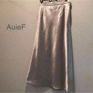 アウィーエフ(AuieF)のAuieF  グレディブリリアン　サテン　ロングスカート(ロングスカート)