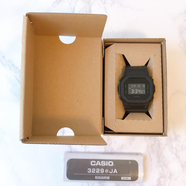G-SHOCK(ジーショック)の【TM様専用】CASIO G-SHOCK DW-5600BB メンズの時計(腕時計(デジタル))の商品写真