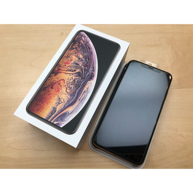 Apple(アップル)の超美品 iPhone XS Max 256G Simフリー ゴールド+純正ケース スマホ/家電/カメラのスマートフォン/携帯電話(スマートフォン本体)の商品写真