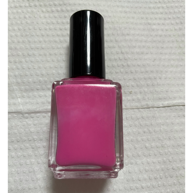 バブルノン　ネイルポリッシュ　ピンク　赤　 コスメ/美容のネイル(マニキュア)の商品写真