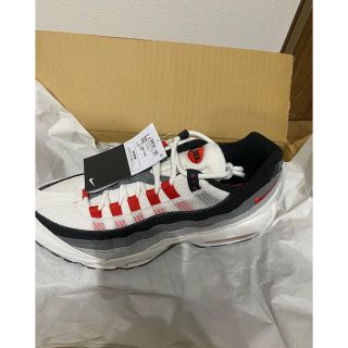 NIKE - airmax95 JAPAN 赤グラデ 新品未使用 の通販 by ケダルマ0810's ...