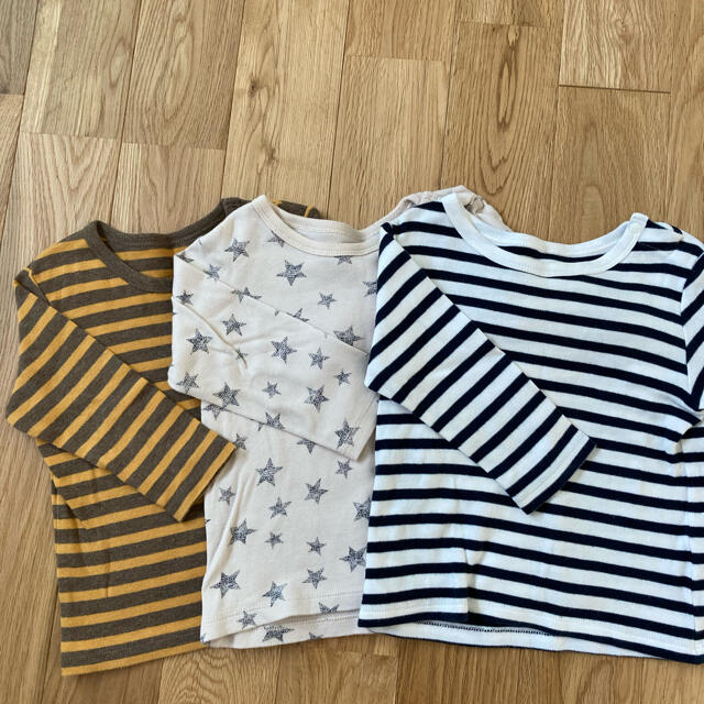 UNIQLO(ユニクロ)のユニクロ長袖Tシャツ 80 キッズ/ベビー/マタニティのベビー服(~85cm)(シャツ/カットソー)の商品写真