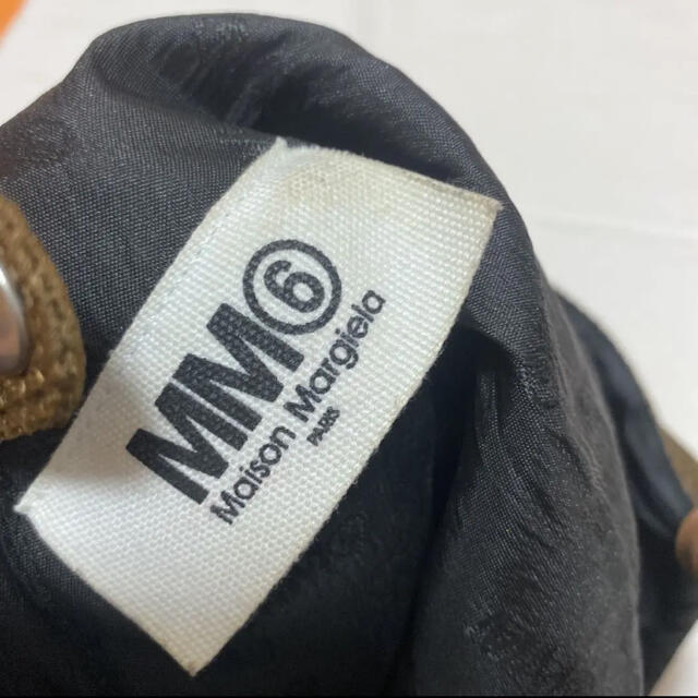 MM6(エムエムシックス)のMM6 メッシュ バック　ブラウン　人気色 レディースのバッグ(トートバッグ)の商品写真