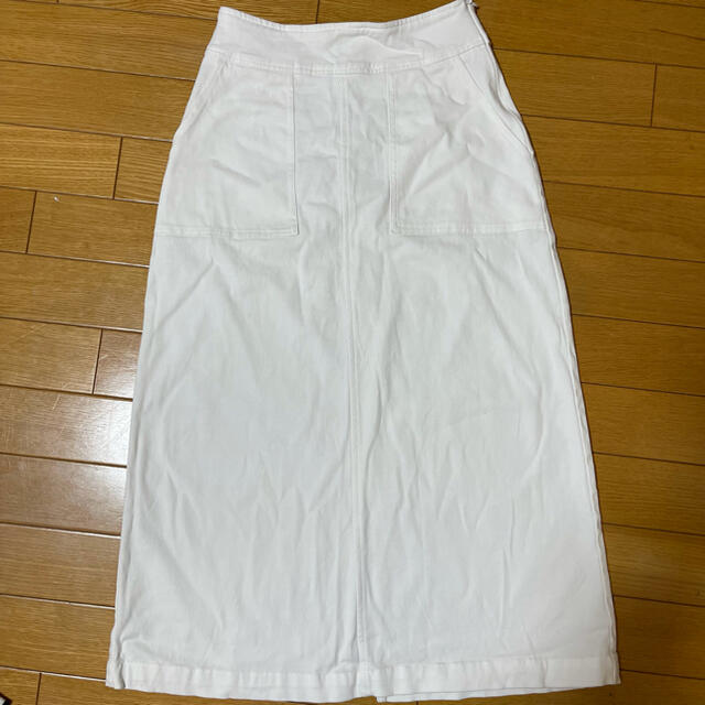 白 スカート レディースのスカート(ロングスカート)の商品写真
