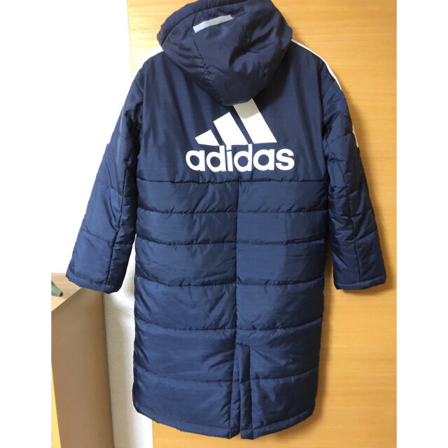 adidas(アディダス)のadidas キッズ用140size 中綿ベンチコート キッズ/ベビー/マタニティのキッズ服女の子用(90cm~)(ジャケット/上着)の商品写真