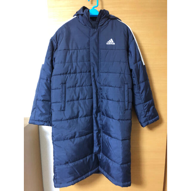 adidas(アディダス)のadidas キッズ用140size 中綿ベンチコート キッズ/ベビー/マタニティのキッズ服女の子用(90cm~)(ジャケット/上着)の商品写真