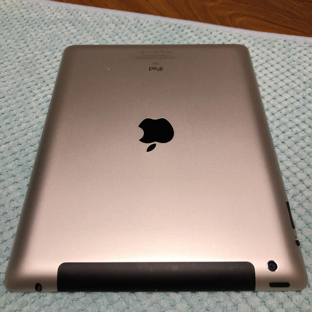 iPad(アイパッド)の美品 Apple iPad 第3世代 16GB Wi-Fi+Cell 黒 動作品 スマホ/家電/カメラのPC/タブレット(タブレット)の商品写真