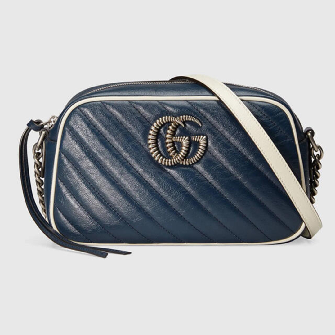 Gucci(グッチ)の正規品新品　GUCCI グッチ GGマーモントショルダーバッグ ネイビー  レディースのバッグ(ショルダーバッグ)の商品写真