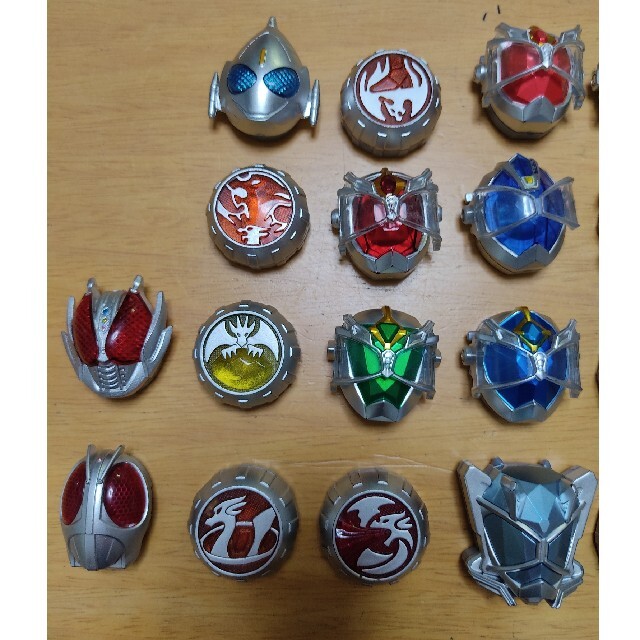 BANDAI(バンダイ)の【値下げ】仮面ライダーウィザード：ウィザードリング各種 エンタメ/ホビーのおもちゃ/ぬいぐるみ(キャラクターグッズ)の商品写真