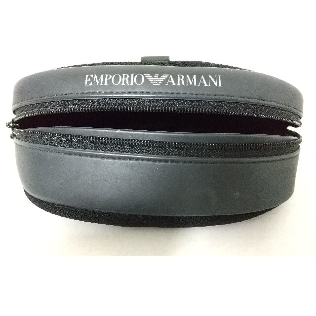 Emporio Armani(エンポリオアルマーニ)のメガネケース レディースのファッション小物(その他)の商品写真