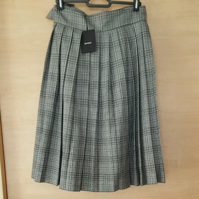 EMODA(エモダ)のユキ様専用♡ レディースのスカート(ひざ丈スカート)の商品写真