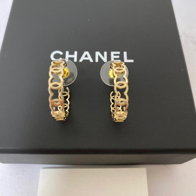 人気ショップ CHANEL ココマーク ピアス CHANEL - ピアス(両耳用