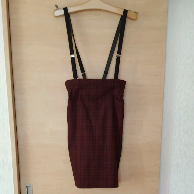 EMODA(エモダ)の"EMODA"サスペンダースカート レディースのスカート(ひざ丈スカート)の商品写真