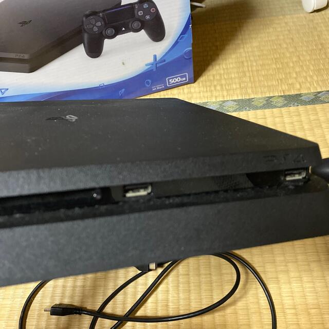 PlayStation4 本体 CUH-2200AB01【送料込み】