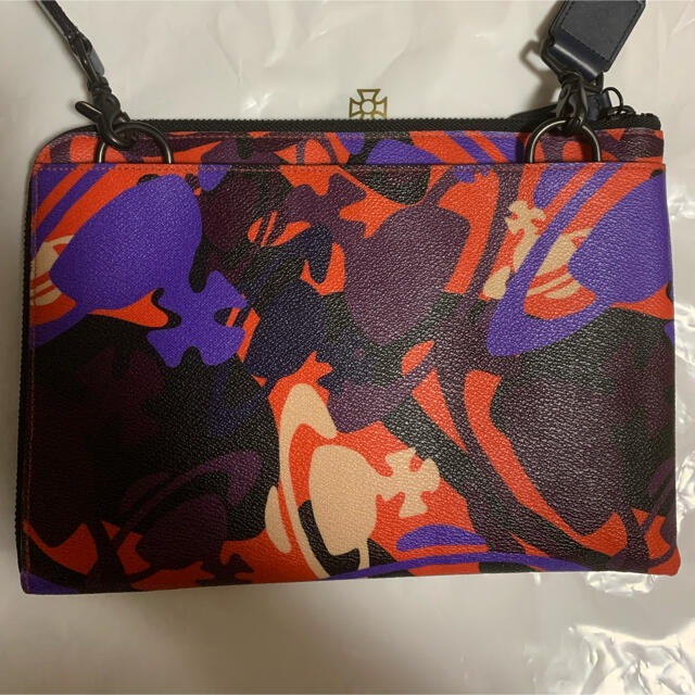 Vivienne Westwood(ヴィヴィアンウエストウッド)のVivienne Westwood Accessories サコッシュ メンズのバッグ(ショルダーバッグ)の商品写真