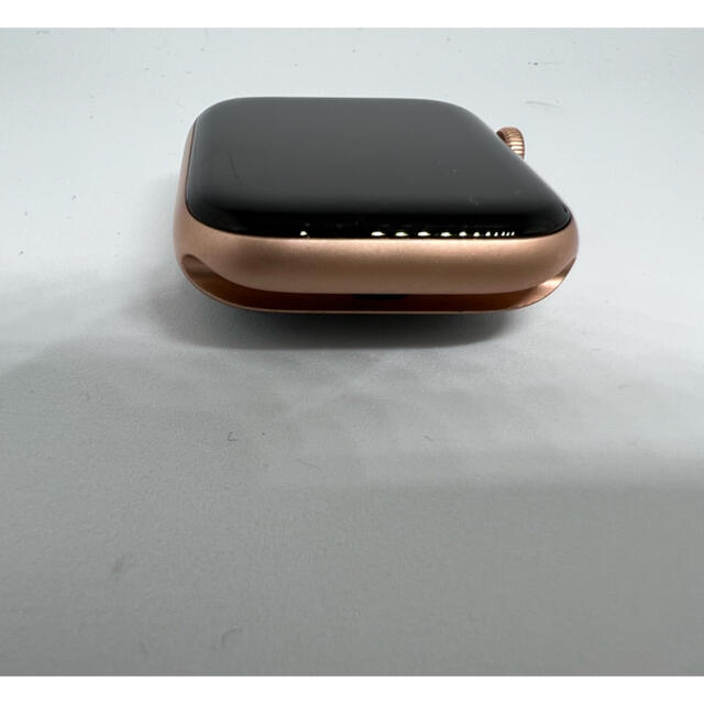 Apple Watch(アップルウォッチ)のAppleWatch SE GPSモデル 44mmゴールドアルミニウムケース美品 メンズの時計(腕時計(デジタル))の商品写真