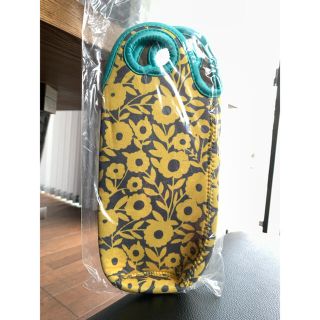 クッカ(kukkA)のKUKKA クッカ 花柄 ペットボトルカバー ペットボトルホルダー ボトルカバー(収納/キッチン雑貨)