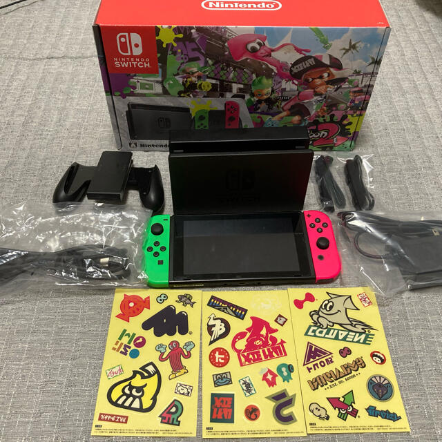 Nintendo Switch(ニンテンドースイッチ)のNintendo Switch スプラトゥーン2 同梱版 エンタメ/ホビーのゲームソフト/ゲーム機本体(家庭用ゲーム機本体)の商品写真