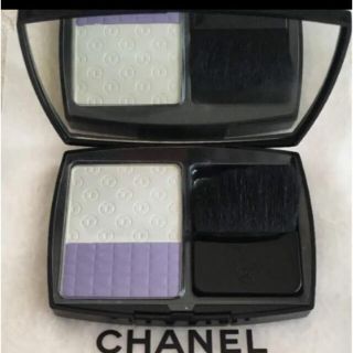 シャネル(CHANEL)の未使用品☆ シャネル ハイライト プードゥルルミエール(フェイスパウダー)