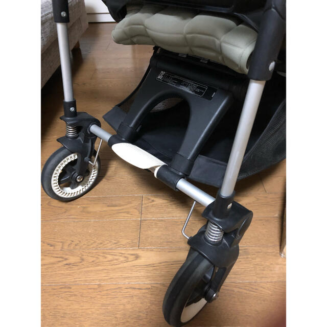 AIRBUGGY(エアバギー)のバガブー  ビー3 Bugaboo Bee3 新品前輪付 キッズ/ベビー/マタニティの外出/移動用品(ベビーカー/バギー)の商品写真