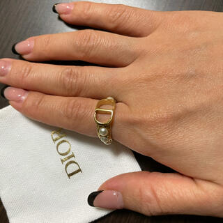 美品 ロゴ入り Dior パールリング ディオール 指輪