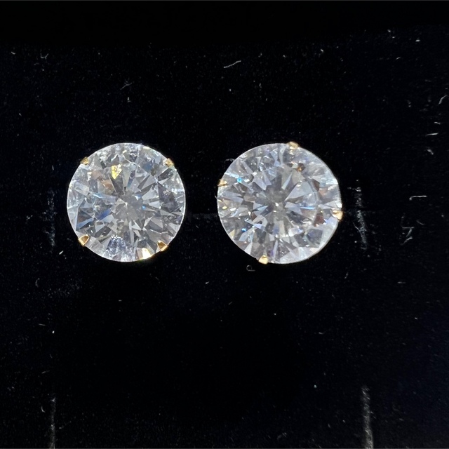 K18 モアサナイト　ダイヤモンド　ピアス　4ct レディースのアクセサリー(ピアス)の商品写真