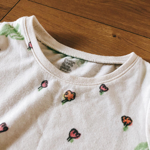 Design Tshirts Store graniph(グラニフ)の11ぴきのねこ・わたしのワンピース 90cm キッズ/ベビー/マタニティのキッズ服女の子用(90cm~)(Tシャツ/カットソー)の商品写真