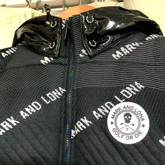 MARK&LONA(マークアンドロナ)のキムタク着用モデル MARK & LONA Quantum Down Vest スポーツ/アウトドアのゴルフ(ウエア)の商品写真