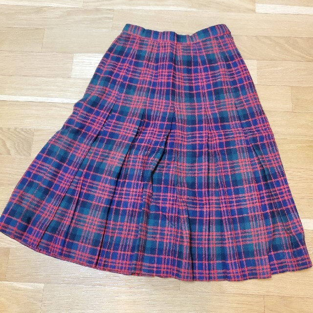 古着　チェック柄スカート　9号サイズ レディースのスカート(ひざ丈スカート)の商品写真