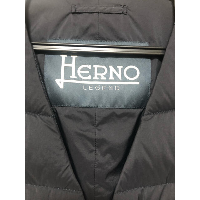 HERNO(ヘルノ)のHerno ダウンジレ ダウンベスト 44 ヘルノ レジェンド メンズのジャケット/アウター(ダウンベスト)の商品写真