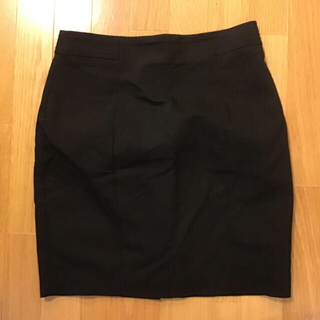 エイチアンドエム(H&M)の黒 スカート  ❤︎値下げしました(ひざ丈スカート)