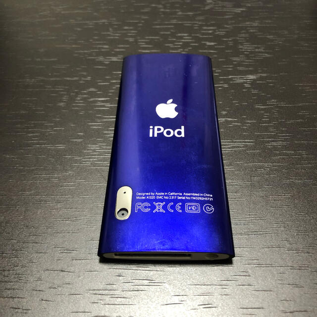 iPod(アイポッド)のiPod nano 8GB スマホ/家電/カメラのオーディオ機器(ポータブルプレーヤー)の商品写真